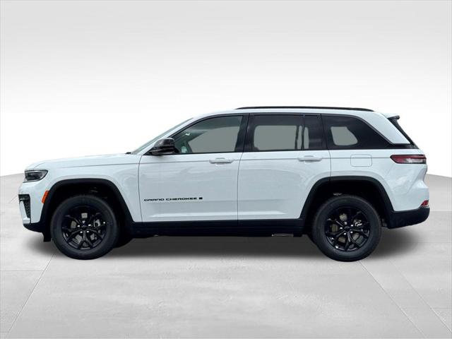 2026 Jeep Grand Cherokee Altitude 4x4