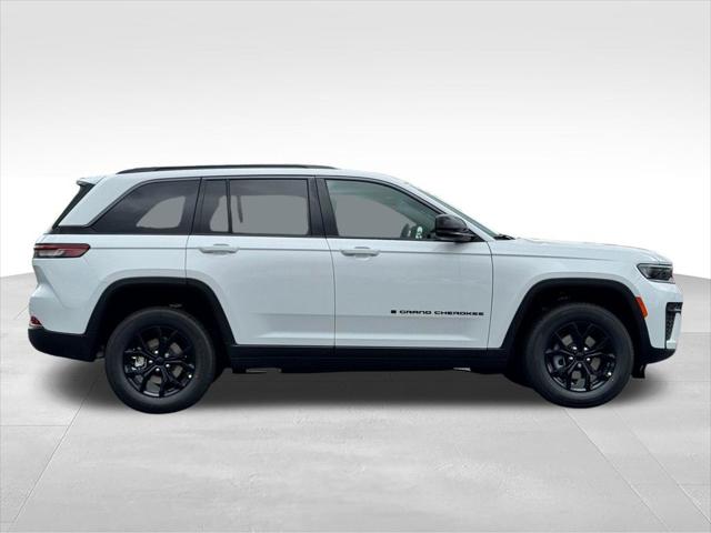 2026 Jeep Grand Cherokee Altitude 4x4
