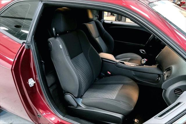 2021 Dodge Challenger SXT