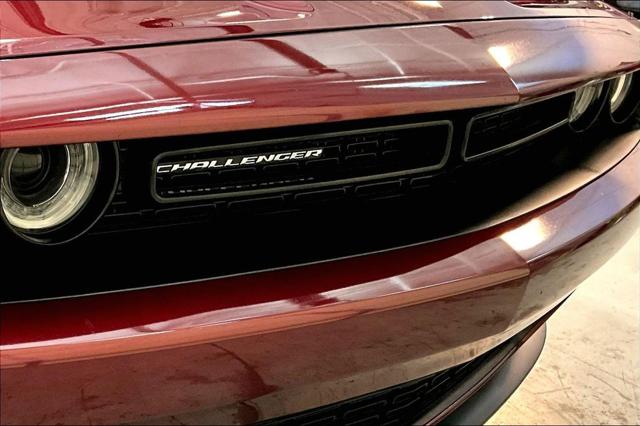 2021 Dodge Challenger SXT