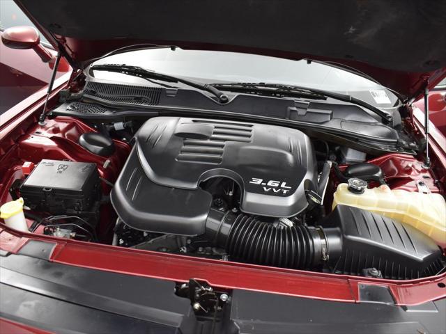 2021 Dodge Challenger SXT