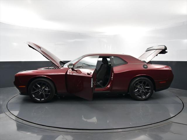 2021 Dodge Challenger SXT