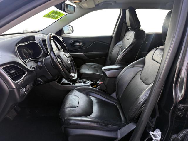 2019 Jeep Cherokee Limited FWD