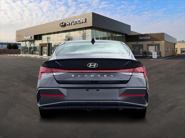 2026 Hyundai Elantra SEL Sport Premium