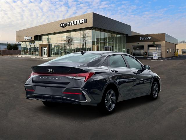 2026 Hyundai Elantra SEL Sport Premium