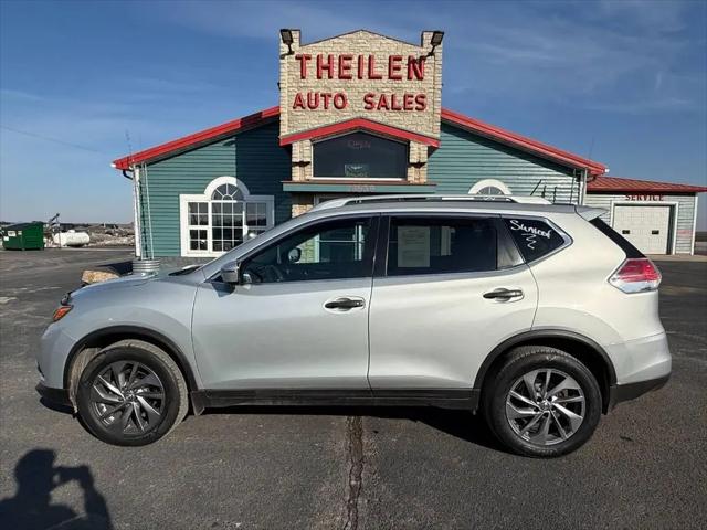 2016 Nissan Rogue SL for sale in Clear Lake, IA