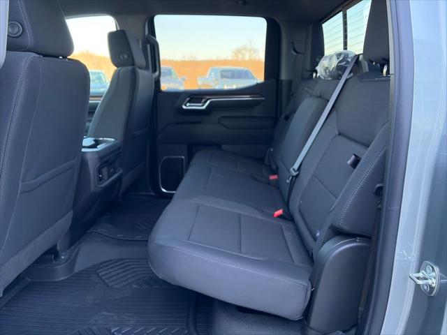 2026 Chevrolet Silverado 1500 4WD Crew Cab Short Bed RST