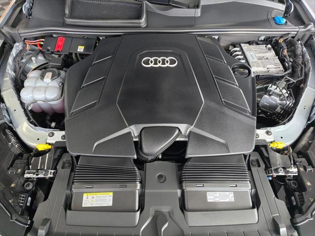 2025 Audi Q7 Premium Plus 55 TFSI quattro Tiptronic