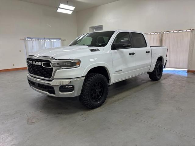 2025 Ram 1500 Big Horn Crew Cab 4x4 5'7" Box
