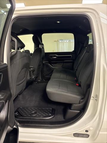 2025 Ram 1500 Big Horn Crew Cab 4x4 5'7" Box