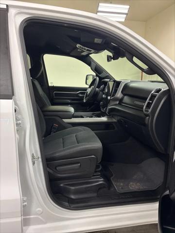 2025 Ram 1500 Big Horn Crew Cab 4x4 5'7" Box