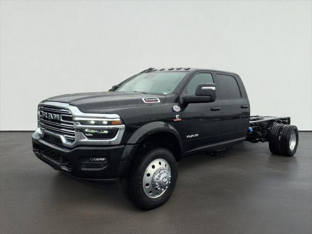 2026 RAM Ram 5500 Chassis Cab RAM 5500 BIG HORN CHASSIS CREW CAB 4X4 84 CA