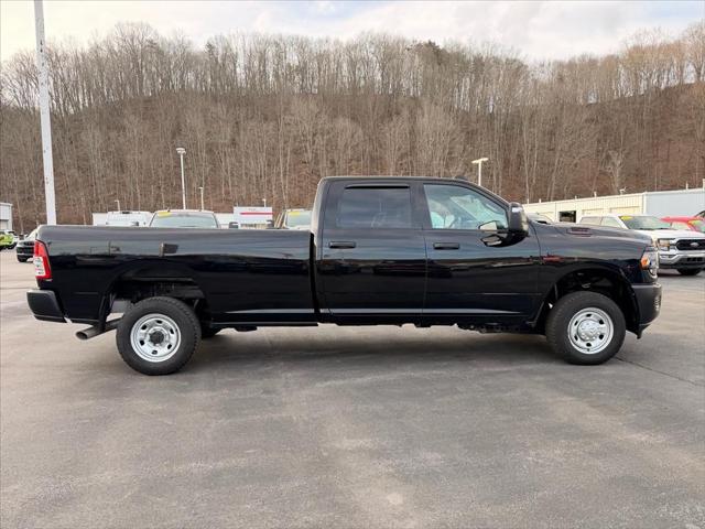 2023 RAM 2500 Tradesman Crew Cab 4x4 8 Box 2023 RAM 2500 Tradesman Crew Cab 4x4 8 Box