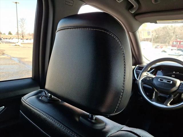 2024 Jeep Grand Cherokee L Altitude 4x4