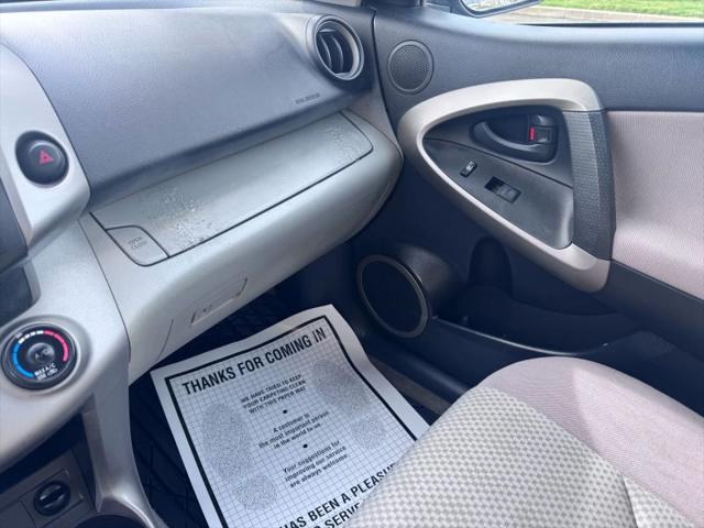 2006 Toyota RAV4 Base