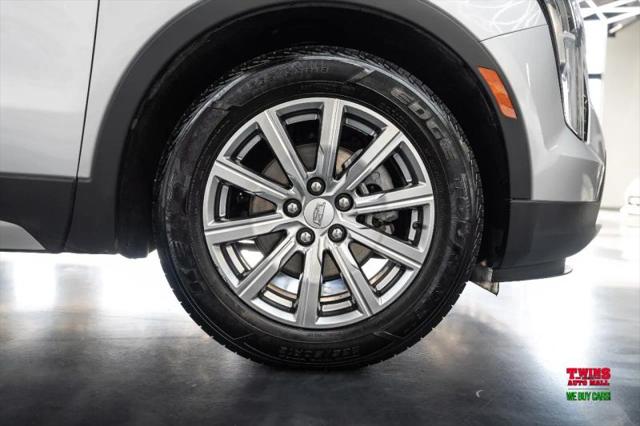 2022 Cadillac XT4 FWD Premium Luxury