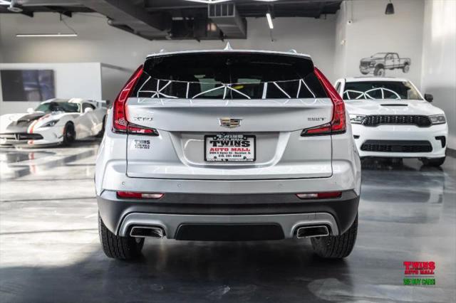 2022 Cadillac XT4 FWD Premium Luxury