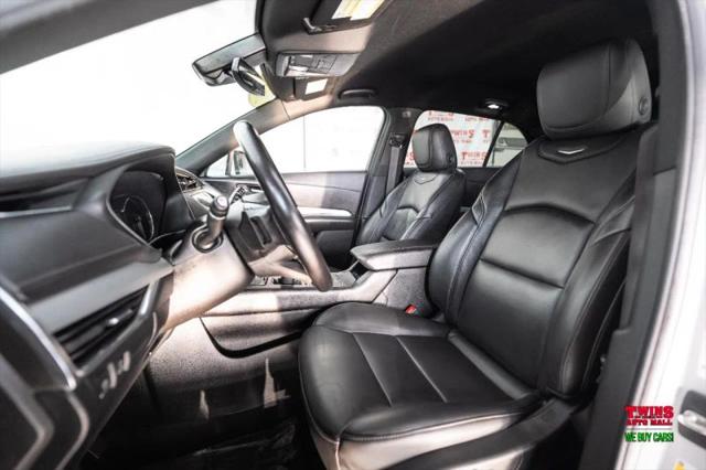2022 Cadillac XT4 FWD Premium Luxury