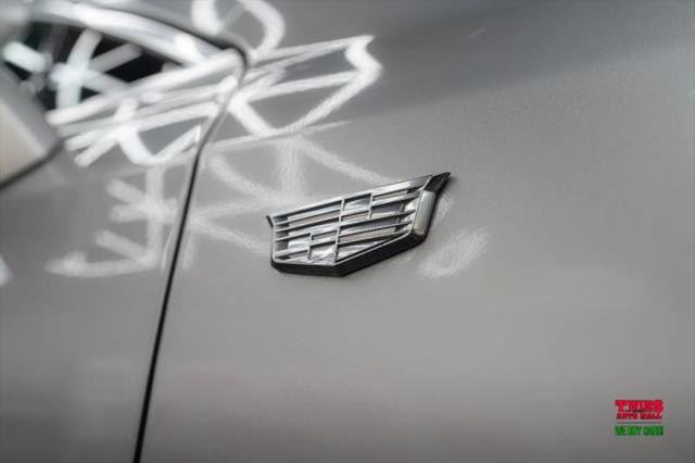2022 Cadillac XT4 FWD Premium Luxury