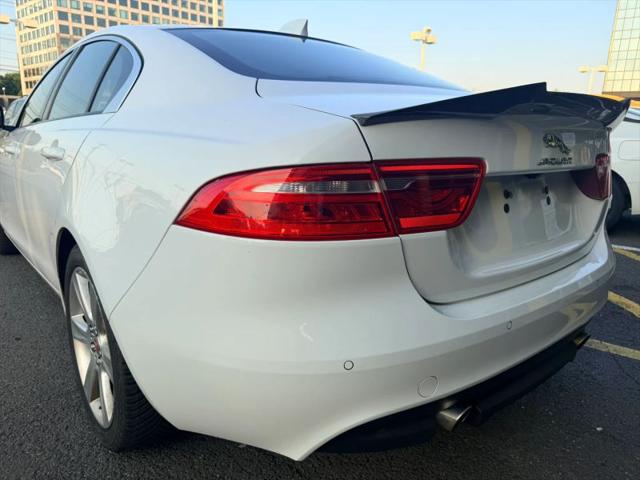 2018 Jaguar XE 25t Premium