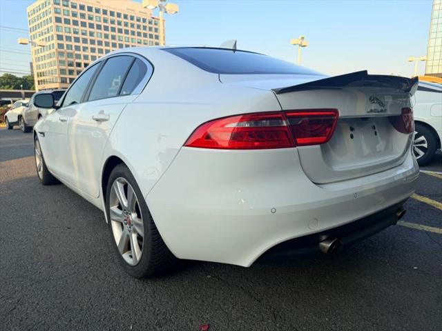 2018 Jaguar XE 25t Premium