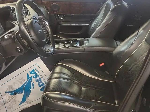 2016 Jaguar XJ R-Sport