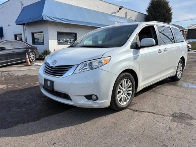 2016 Toyota Sienna XLE Premium 8 Passenger for sale near Fairfield, OH
