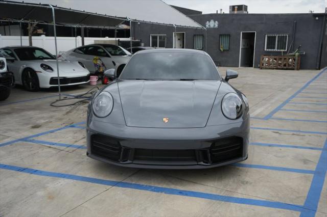 2025 Porsche 911 Carrera