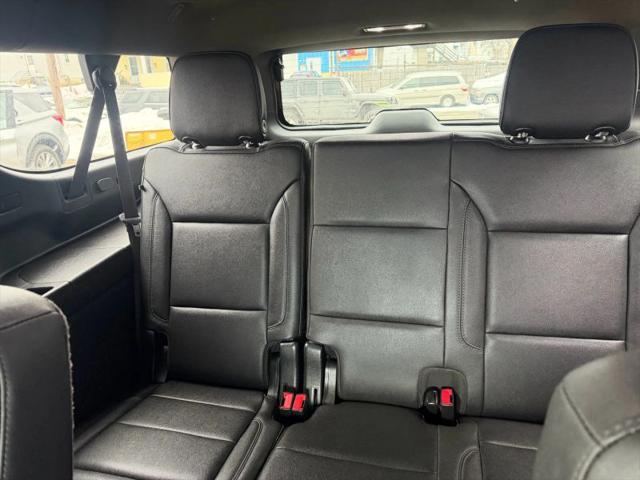 2021 Chevrolet Suburban 4WD LT