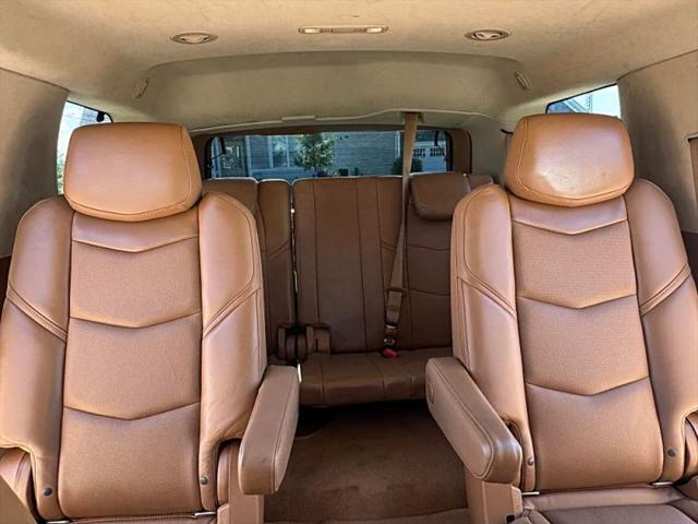 2016 Cadillac Escalade Platinum