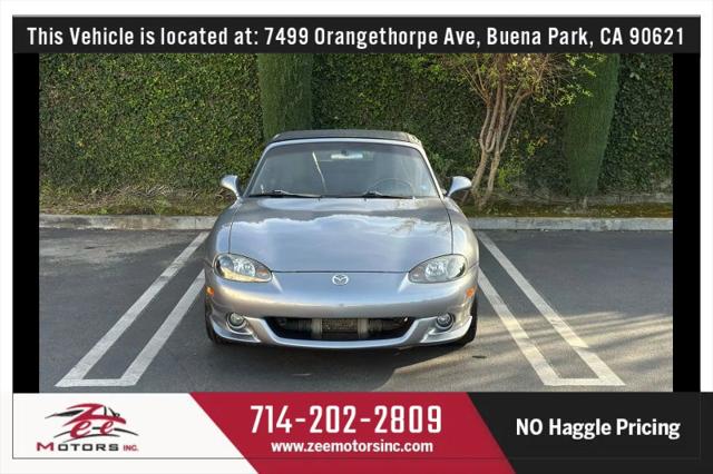2004 Mazda MX-5 Cloth