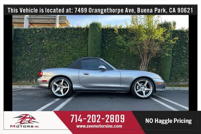 2004 Mazda MX-5 Cloth