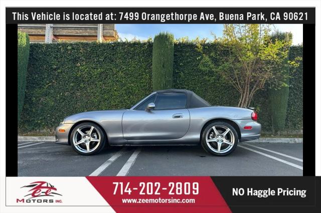 2004 Mazda MX-5 Cloth