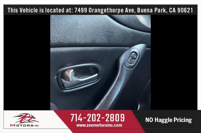 2004 Mazda MX-5 Cloth