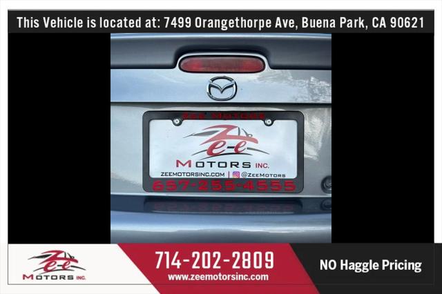 2004 Mazda MX-5 Cloth