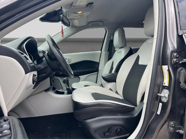 2018 Jeep Compass Latitude FWD