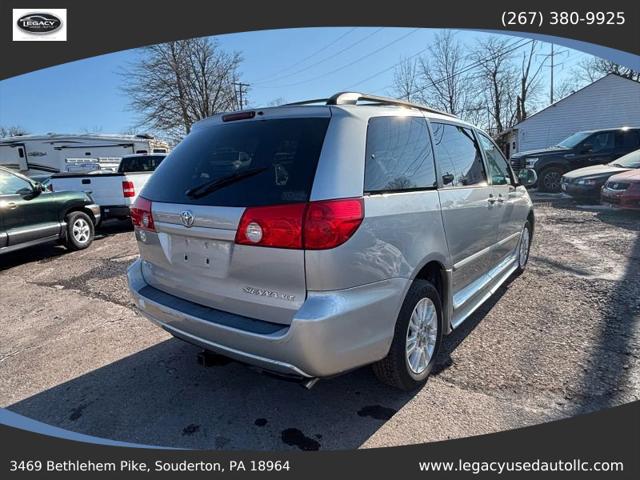 2008 Toyota Sienna XLE