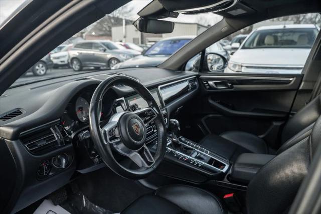 2020 Porsche Macan S
