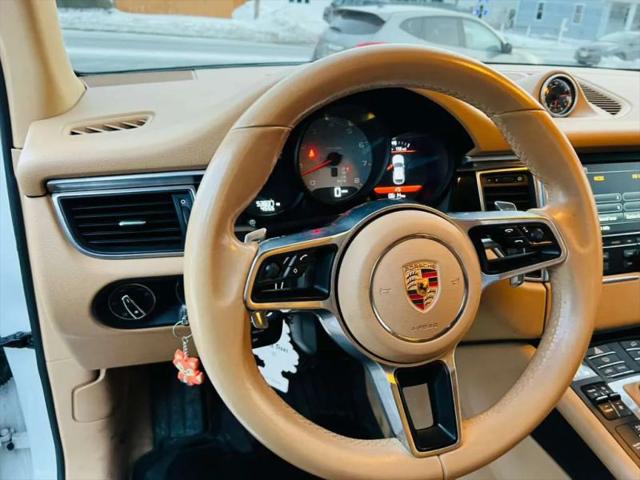 2015 Porsche Macan S