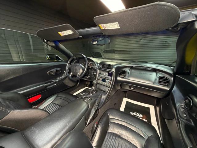 2004 Chevrolet Corvette Base