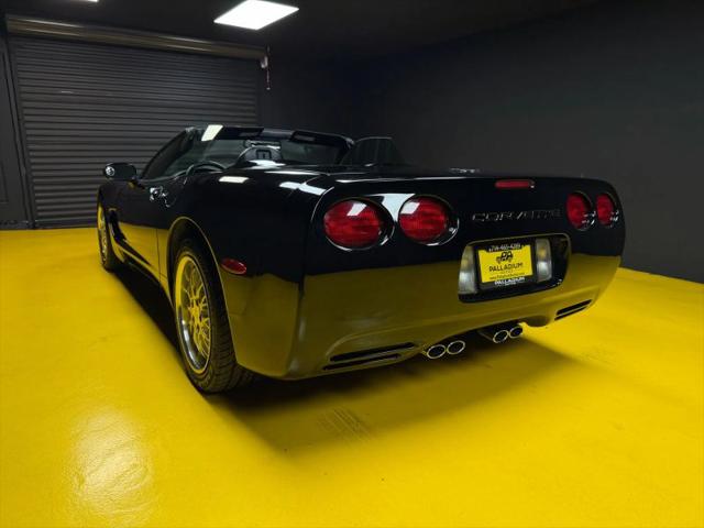 2004 Chevrolet Corvette Base