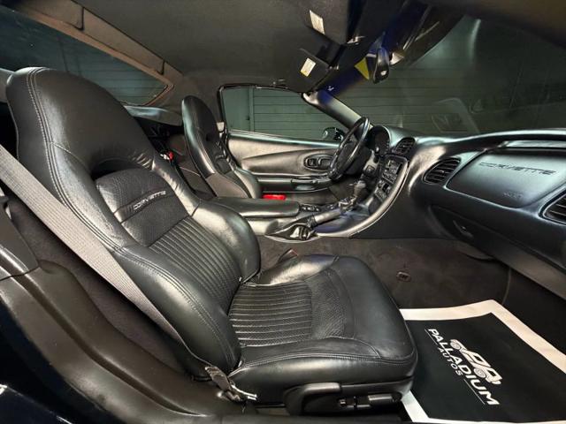 2004 Chevrolet Corvette Base