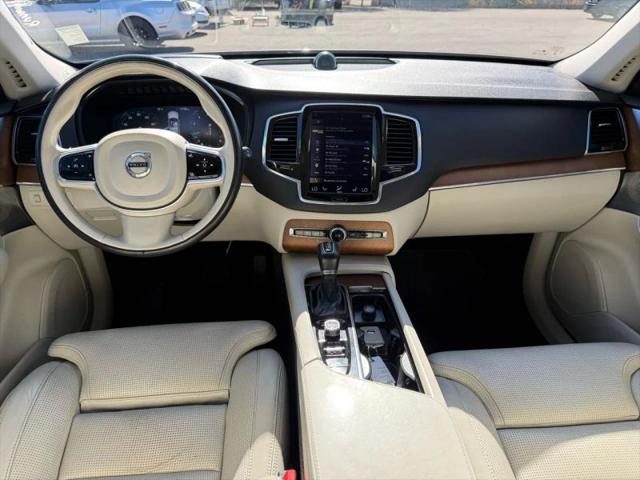 2017 Volvo XC90 T6 Inscription