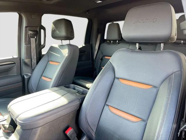 2025 GMC Sierra 1500 4WD Crew Cab Short Box AT4