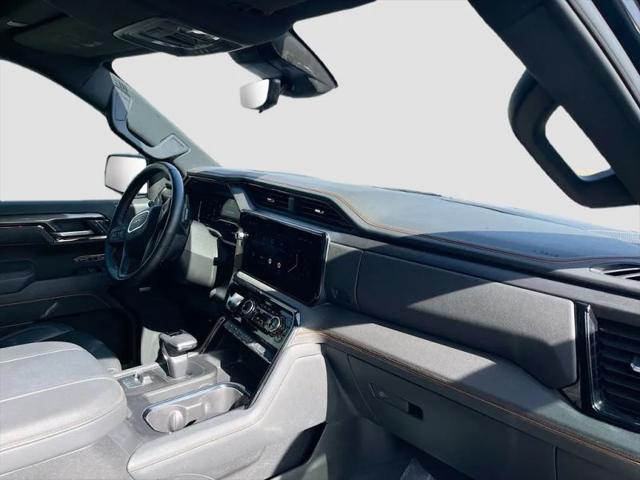 2025 GMC Sierra 1500 4WD Crew Cab Short Box AT4