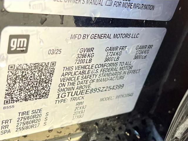 2025 GMC Sierra 1500 4WD Crew Cab Short Box AT4
