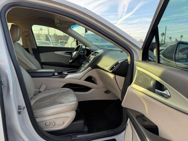 2020 Lincoln Nautilus Standard