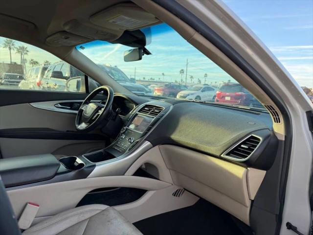 2020 Lincoln Nautilus Standard