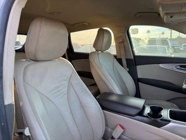 2020 Lincoln Nautilus Standard