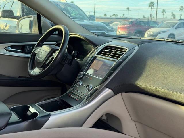 2020 Lincoln Nautilus Standard